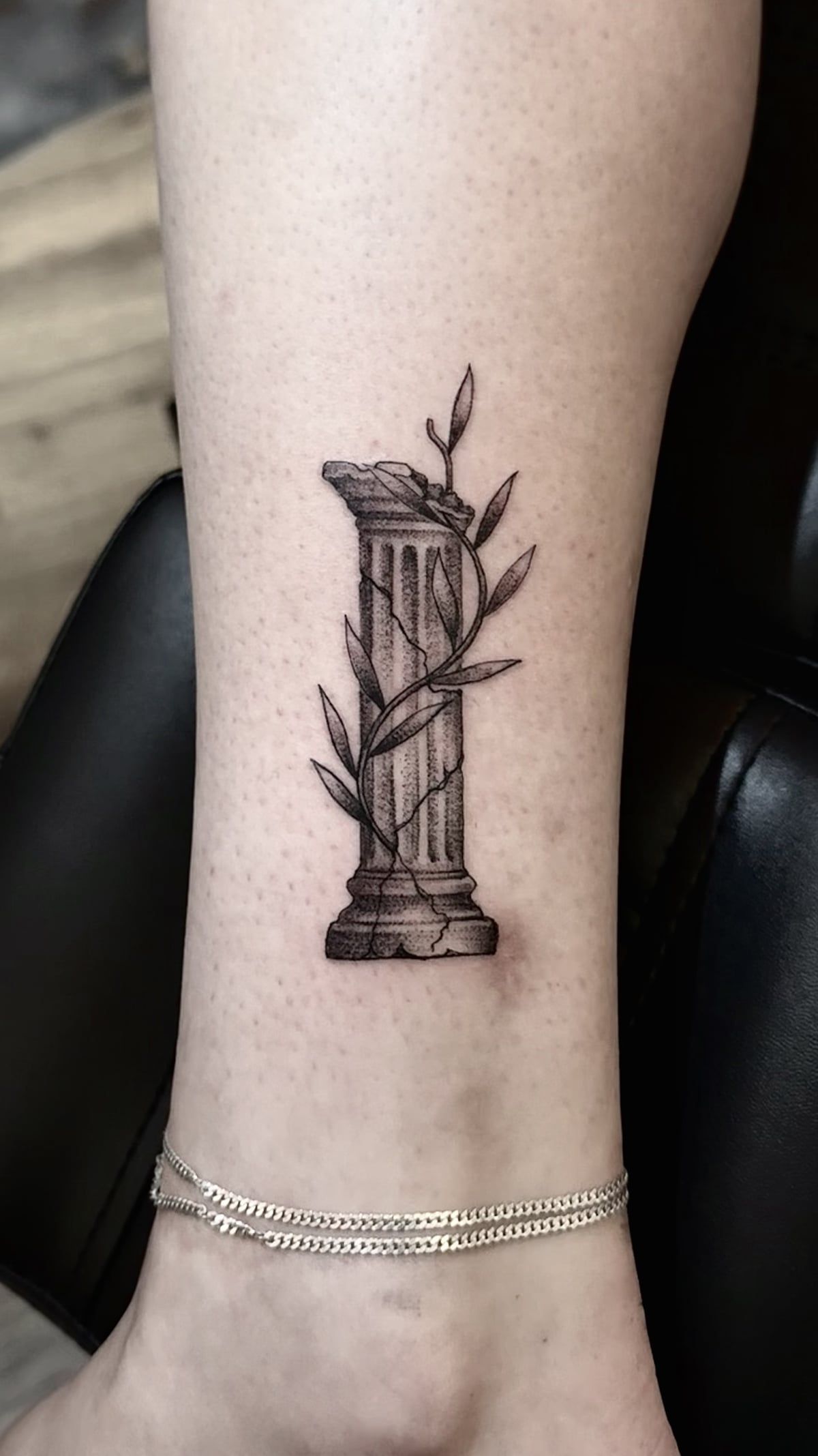 micro realism Tattoo